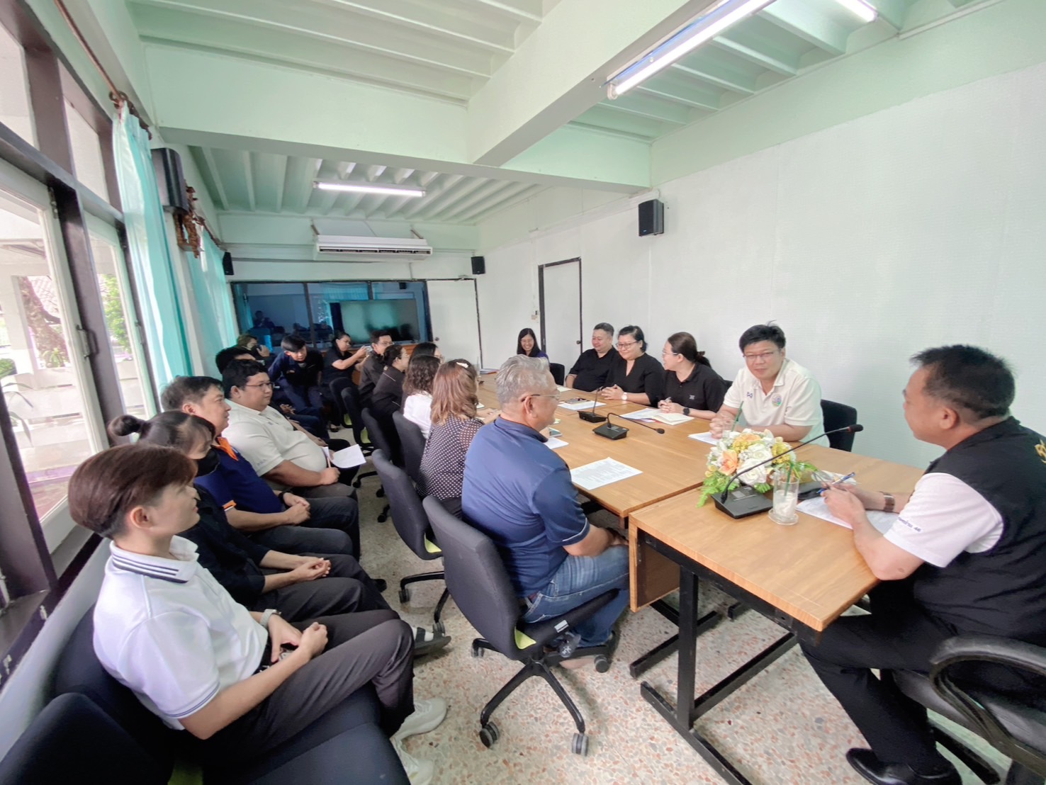 title - รองเลขาธิการ ส.ป.ก. ลงพื้นที่ประชุมเตรียมความพร้อมการตรวจราชการของรัฐมนตรีช่วยว่าการกระทรวงเกษตรและสหกรณ์ (นางสาวปิยะรัฐชย์ ติยะไพรัช) และการจัดงานพิธีมอบโฉนดเพื่อการเกษตร ณ ส.ป.ก.สุโขทัย